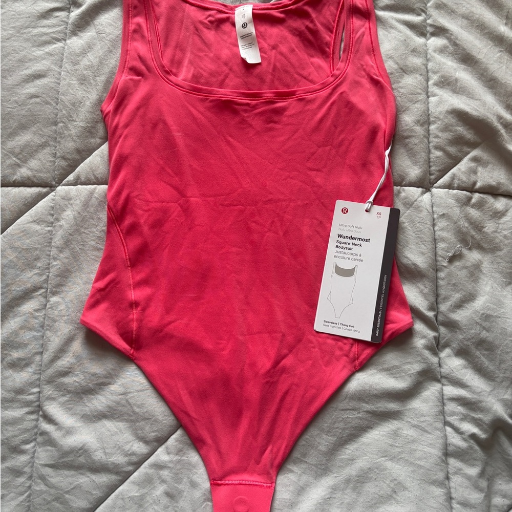 NWT Wundermost Square neck bodysuit tank top Lululemon Athletica  Pink coral